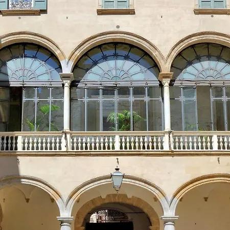 Palazzo Mazzarino Lejlighed